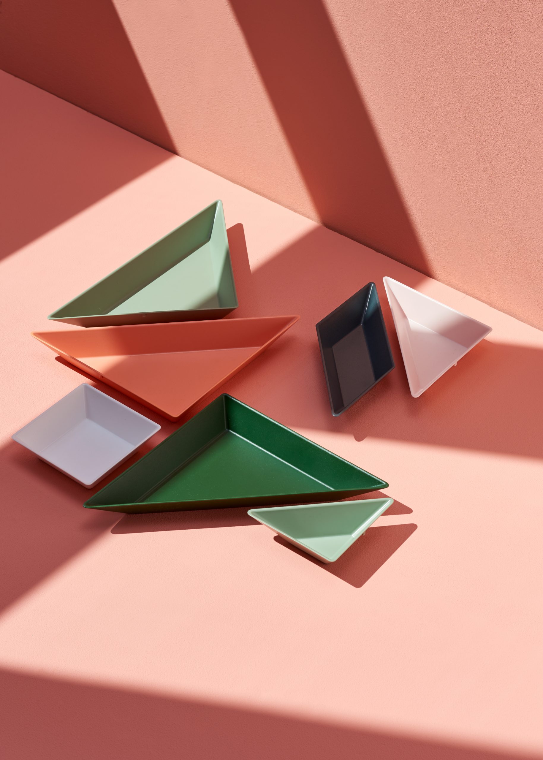 Tangram / Koziol, Laura Lungmann & Jonathan Radetz, Kampagne, Katrin Lautenbach, Fotografie, 2020 Katrin Lautenbach Fotografie